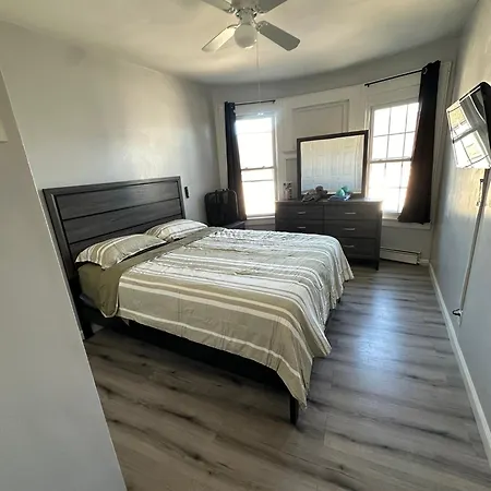 Ewr Private Bedroom In Shared Elegant Condo - Room 4B